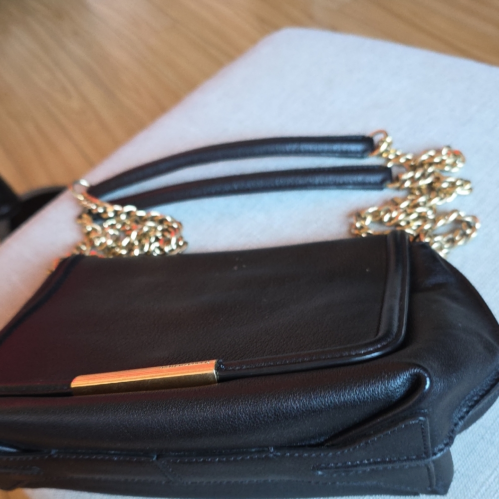 Emilio Pucci Black Crossbody Bag with Silver Chain - Picture 13 of 13
